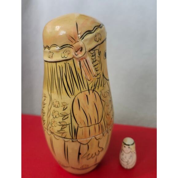 Lot 2 Vintage Authentic Models Russian Nesting Dolls Victorian Girl - Picture 3 of 6